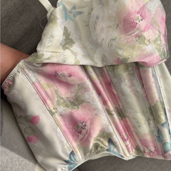 Victoria's Secret Floral Satin Crop Top - Picture 5 of 7